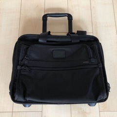 TUMI キャスター付ビジネスブリーフの画像