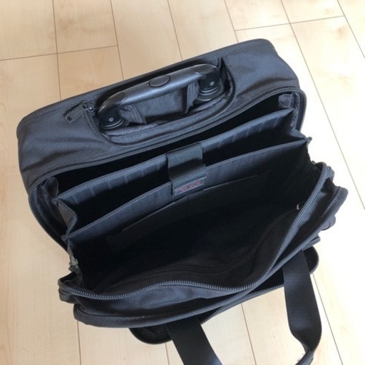 TUMI キャスター付ビジネスブリーフ