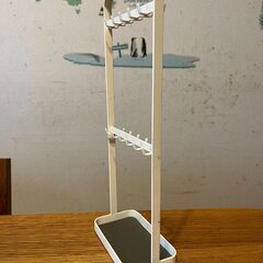 ネックレスラックの画像