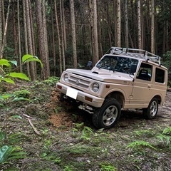 スズキ ジムニー  ja11  ランドベンチャー　全塗装　ヘッドOH済みの画像