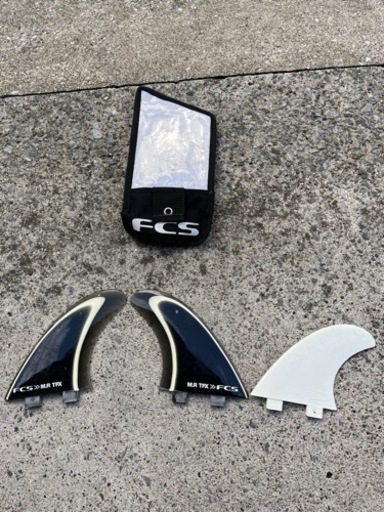 サーフィン　フィン　FCS MR 5,000円
