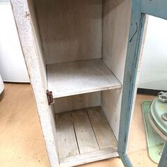 【ジモティ特別価格】アンティーク キャビネット ガラス扉 収納 お洒落 家具 インテリア/8Jの画像