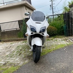 【完売】HONDA フォルツァ （低走行 !!）