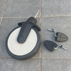 スマートトライク STR5　折りたたみ式ベビーカー型三輪車の画像