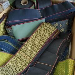 畳のへりの画像