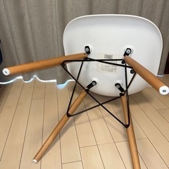 イームズチェア　リプロダクト　ホワイトの画像