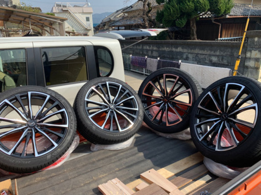 ☆新品未使用☆ 20インチタイヤホイールセット！