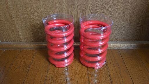 ☆新品未使用　ハコスカ、ケンメリ、ブルーバード　リヤ車高調用サス☆