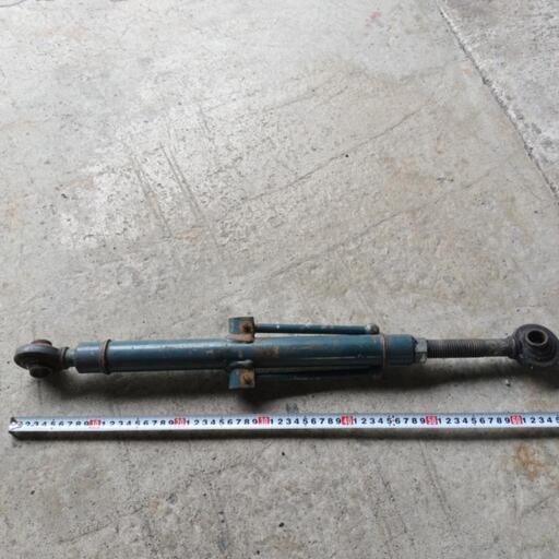 トラクター　ロータリーなど取り付け部品　全長600mm〜３点の上部分　トップリンク