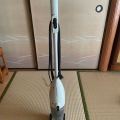 サイクロンスティック型クリーナー