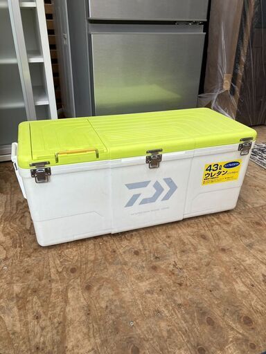 ダイワ 43㍑ クーラーボックス ウレタン スーパートランク大将Ⅱ 紐無し