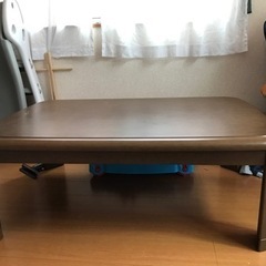 テーブル 茶色 ローテーブルの画像