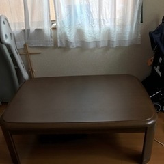 テーブル 茶色 ローテーブルの画像