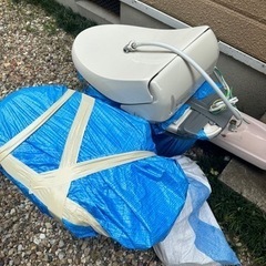 トイレ便座一式2台の画像