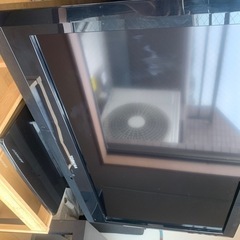 0円で出品し直します。液晶カラーテレビ 東芝　32型　値下げ可