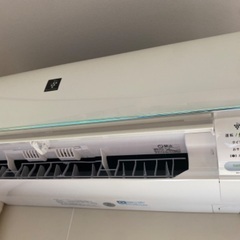 エアコン、冷蔵庫、洗濯機、ガスコンロ、布団3セット