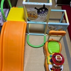 アンパンマンのジャングルジム&アンパンマン号