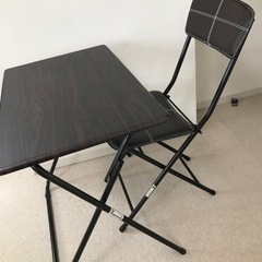 ニトリ　デスク&チェアセット