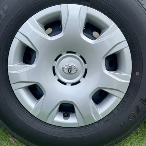 新車外し　ハイエース　純正　タイヤホイール　ダンロップ　4つセット