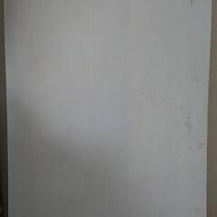 棚板付き折れ脚センターテーブルの画像