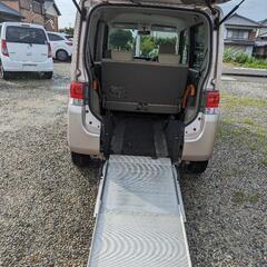 車検５年１１月　車いすスローパー　福祉車両　分割払い可　タント　ダイハツ　レンタカー可　の画像