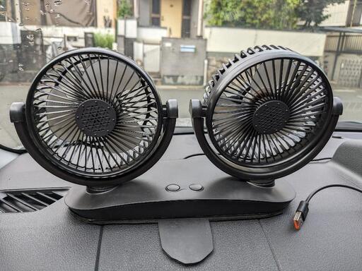 商談中！２連式車載用扇風機USB