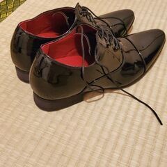 シークレットシューズ 26cm ブラック エナメルの画像