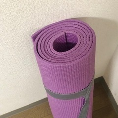 ヨガマット★厚さ5mm★キャリー用ベルト付きの画像
