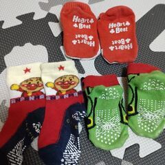 子供用靴下 ８足 アンパンマン他 12〜15cmの画像