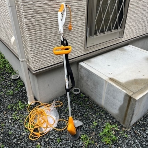 電動草刈機(刈払い機)