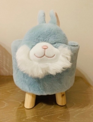 うさぎ　椅子スツール