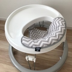 西松屋　歩行器　ベビーウォーカーの画像