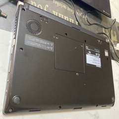 2018年モデル、i3-7100u SSD256GB office2109認証済の画像