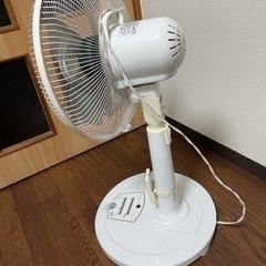扇風機　リモコン付きの画像