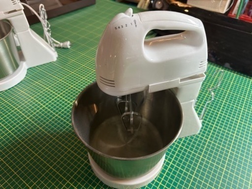 新品、未使用　電動ハンドミキサー
