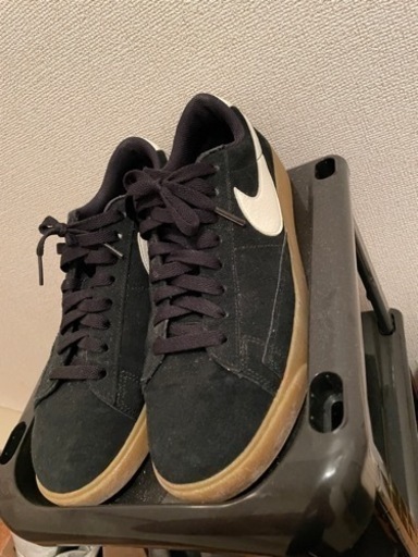 スニーカー　NIKE