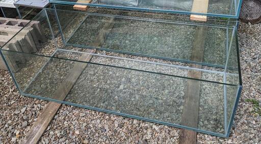 120cmオールガラス水槽　中古　ガラス蓋付