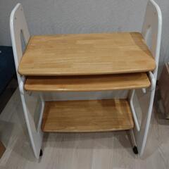 【終了】PCデスク（椅子付き）の画像