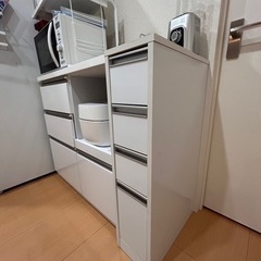 食器棚　鏡面ホワイト　幅90cm  取りに来れる方限定の画像