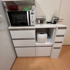食器棚　鏡面ホワイト　幅90cm  取りに来れる方限定の画像