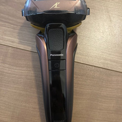 31410円で買った電気シェーバー(3750円相当の洗浄液セット)