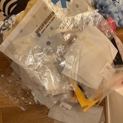 袋　包装紙　透明な袋　多数　ネットフリマ　フリマなどにの画像