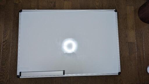 ホワイトボード（90cm×60cm）