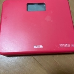 ただの体重計　起動確認済み　汚れあり　虹さんとご相談中
