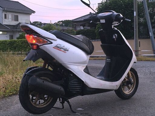 60000円苫小牧港受取価格 『ディオ Z4本物 FI』茨城受取54000円 2種登録可能 30km制限無車にあおられない スマートディオ AF63 インジェクション　乗って帰れます　原付バイク