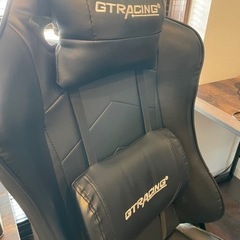 ゲーミングチェア GTRACING オットマン付の画像