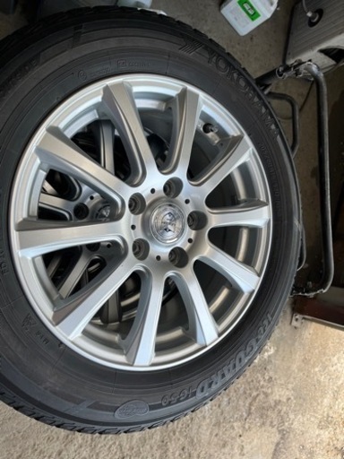 16インチスタッドレスタイヤ、ホイール4本セット