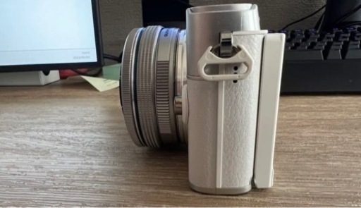 【美品】OLYMPUS PEN E-P7 レンズキッ