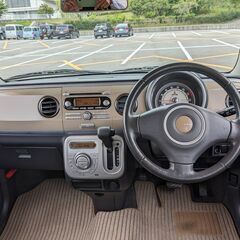 ウサギだらけ☆内外装キレイなベージュのラパン☆車検も長いやん！！10thアニバーサーリー☆スマートキー2個付き☆キャッシュレス決済可能の画像