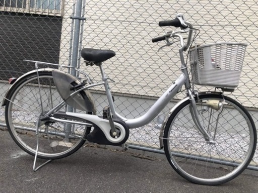 シルバー色パナソニック電動自転車